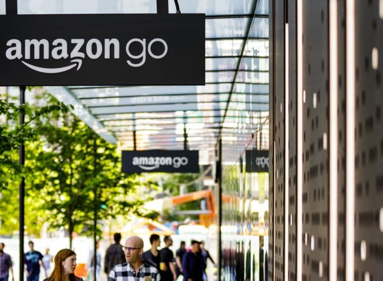 Amazon Go First Store 0